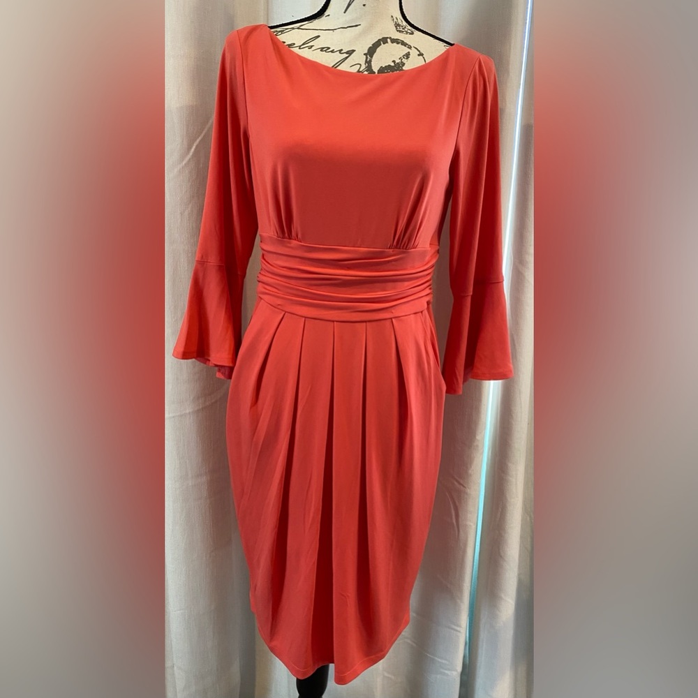 Johnston & Murphy Coral Ruched Sheath Dress Bateau Neckline size 8